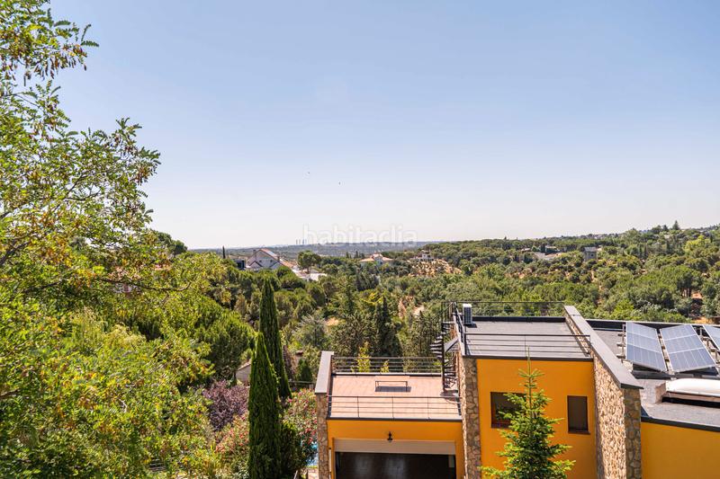 Foto 0e81394e-3df5-4779-b628-de46d8cea8c9. Casa pareada capital home vende en exclusiva fantastico chalet pareado con piscina en los peñascales en Torrelodones