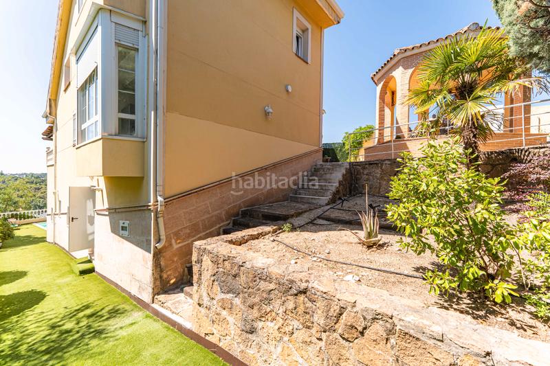 Foto 69623958-0ea6-4e0f-8f53-8f9a59ec480c. Casa pareada capital home vende en exclusiva fantastico chalet pareado con piscina en los peñascales en Torrelodones