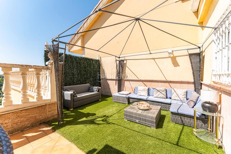 Foto 7aab1884-e837-484b-835e-ca6aac7d33ce. Casa pareada capital home vende en exclusiva fantastico chalet pareado con piscina en los peñascales en Torrelodones