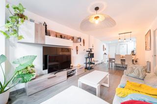 Flat en Centro. Capital home vende en exclusiva piso bajo en fuenlabrada