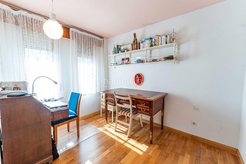 Foto 77d05e45-ec66-45e7-92de-12fccc45c9e3. Xalet amb xemeneia calefacció aparcament piscina a Torrelodones