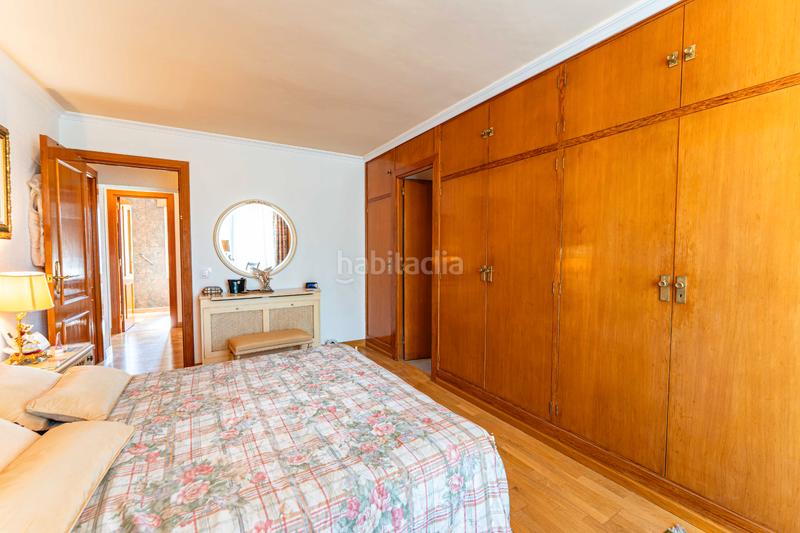 Foto 942b831d-42f0-4870-9efd-ff600aff6691. Xalet amb xemeneia calefacció aparcament piscina a Torrelodones