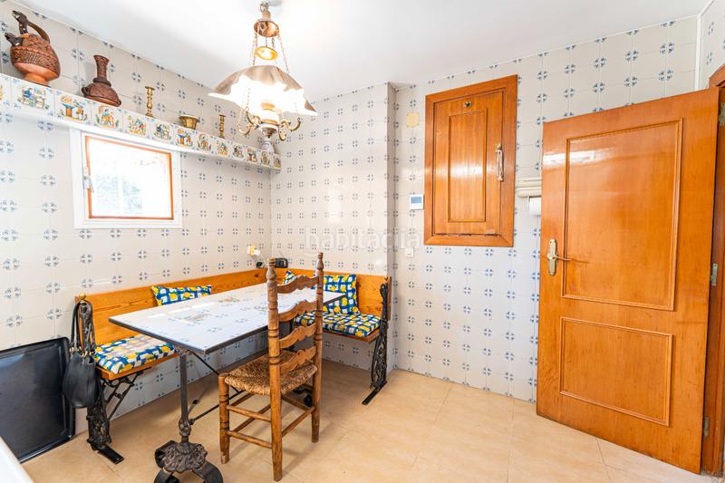 Foto d8d4df39-dee0-49b8-85aa-9102320d33e0. Xalet amb xemeneia calefacció aparcament piscina a Torrelodones