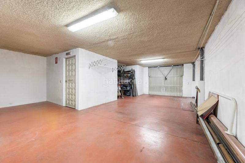 Foto 1cc1cf85-7974-48b8-9d13-30c30f750c6b. Casa aparellada amb calefacció aparcament piscina a Arroyomolinos