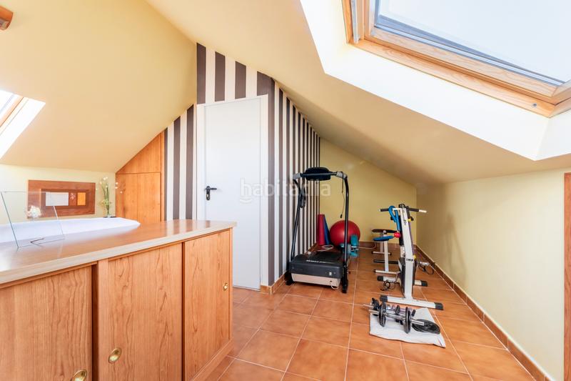 Foto 58669067-39c9-4660-acb2-4b85cff6aa4e. Casa aparellada amb calefacció aparcament piscina a Arroyomolinos