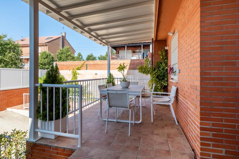 Foto 6f25e4f5-00b3-4975-9de8-1c55852507d0. Casa aparellada amb calefacció aparcament piscina a Arroyomolinos