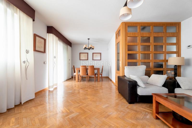 Foto ba72519b-21e4-4f7b-b42d-986ff6ef4e26. Casa aparellada amb calefacció aparcament piscina a Arroyomolinos