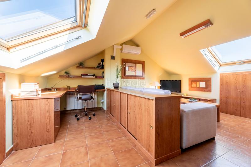 Foto e18742c0-250f-4976-acf7-7a043ef8565c. Casa aparellada amb calefacció aparcament piscina a Arroyomolinos