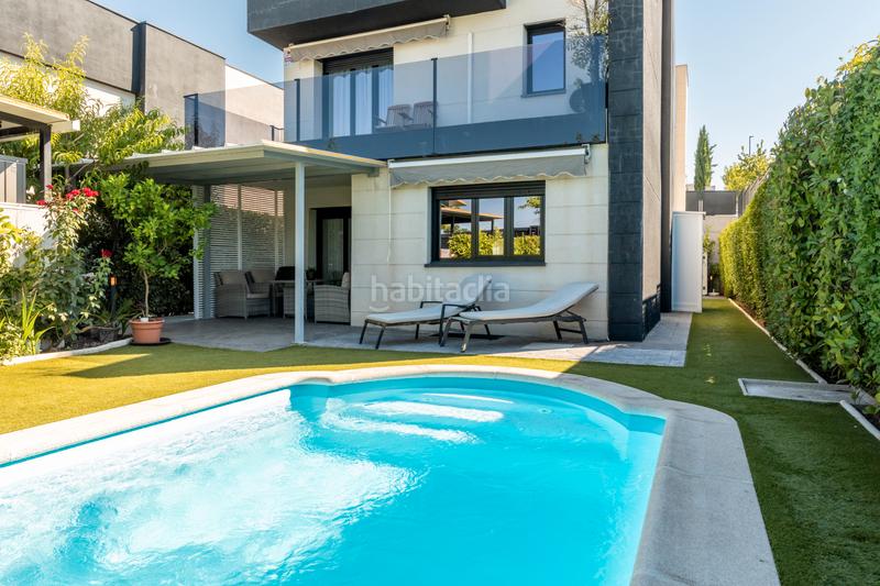 Foto 3cc9da1b-5114-44a1-aa26-4af6a3e7c016. Xalet amb aparcament piscina a Urbanización El Mediterráneo Arroyomolinos