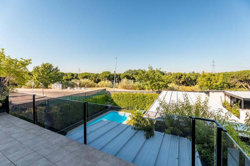 Foto 751bb96e-725d-4aea-80f7-66e456fbc2ca. Xalet amb aparcament piscina a Urbanización El Mediterráneo Arroyomolinos