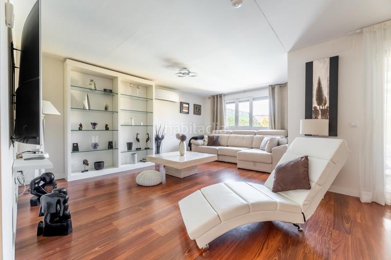 Foto 799d6e7e-35e8-4e89-9bcb-85060b2d17d7. Xalet amb aparcament piscina a Urbanización El Mediterráneo Arroyomolinos