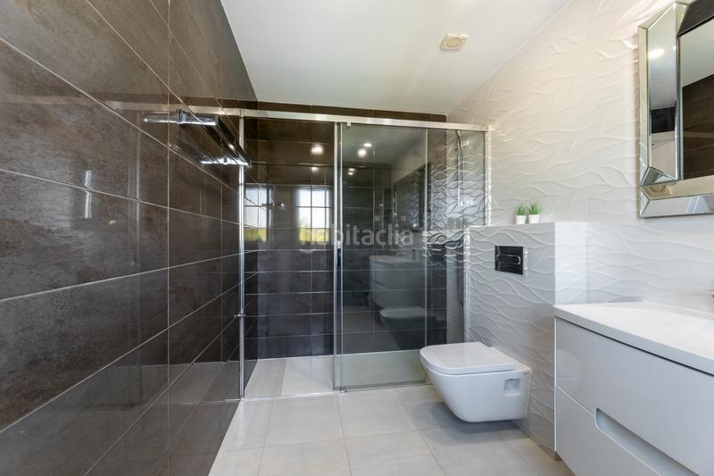 Foto 886aab3a-e500-4ccf-b429-ebbd6c0f3477. Xalet amb aparcament piscina a Urbanización El Mediterráneo Arroyomolinos