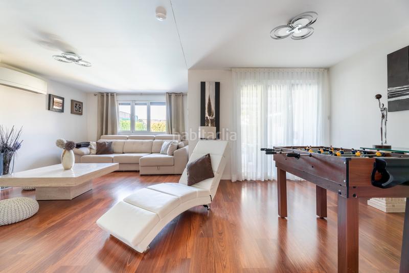 Foto a42bd186-b658-4998-b01c-57b4f8596c1b. Xalet amb aparcament piscina a Urbanización El Mediterráneo Arroyomolinos