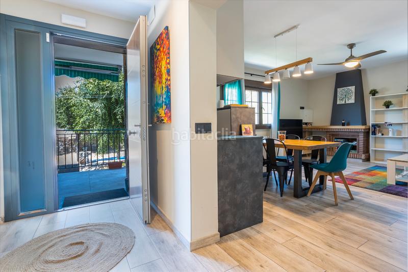 Foto 320af6d9-a071-4366-91f7-13460f664163. Chalet capital home vende chalet independiente en casco urbano completamente reformado en Brunete