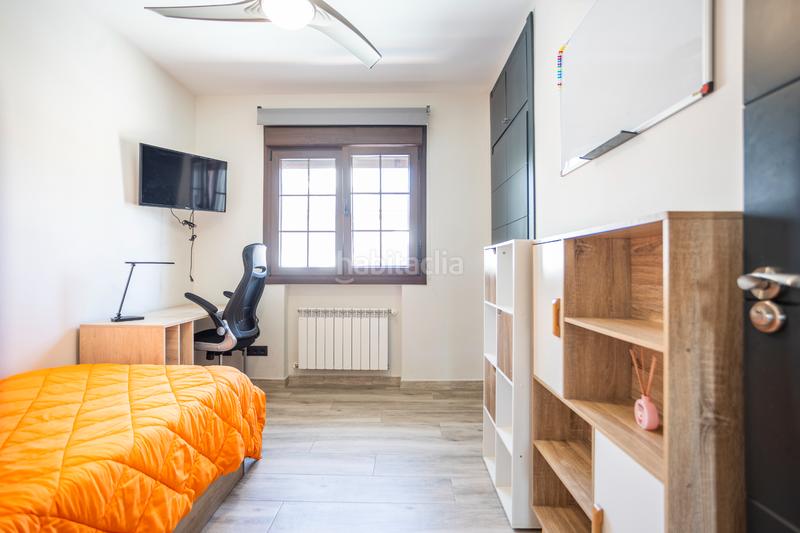 Foto 9f4b1b67-77d2-469c-8e65-729929894fa3. Chalet capital home vende chalet independiente en casco urbano completamente reformado en Brunete