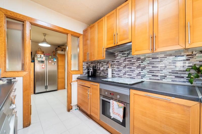 Foto a6f9172d-9a8c-4206-91c2-5566b3eb6aa8. Chalet con camino riscaldamento parcheggio piscina in Sevilla la Nueva