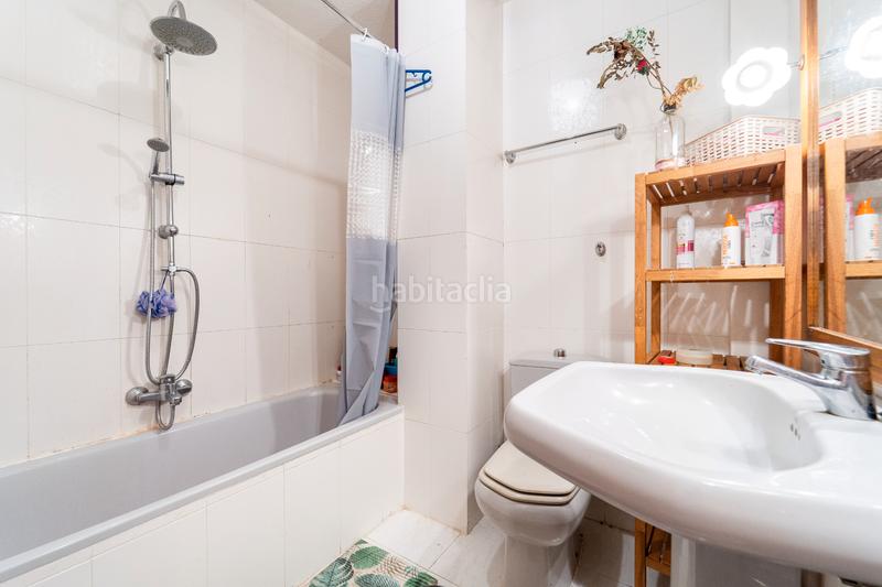 Foto bf5b6c69-972e-4448-befe-bdd48b3f399e. Chalet con camino riscaldamento parcheggio piscina in Sevilla la Nueva