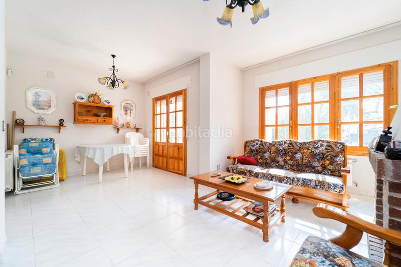 Foto 247d2b5d-17fc-4736-a649-542f99fc491e. Chalet "capital home vende en exclusiva chalet pareado en el centro " en Brunete
