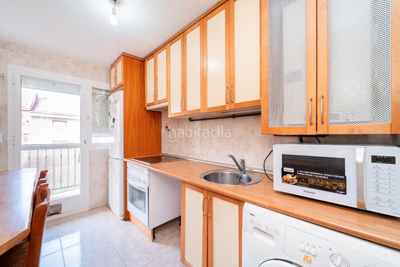 Foto d5b7a33d-38bf-47a7-be5d-323988d18f2b. Duplex in calle de la zarza 10 in Brunete