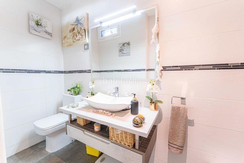 Foto 0b482daf-77c5-4cc0-bf73-1cb7ded899f5. Xalet amb calefacció aparcament a Sur - PAU 4 Móstoles