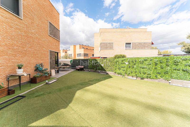 Foto 3ded06e2-0996-475b-8d3d-177e467d5ab5. Xalet amb calefacció aparcament a Sur - PAU 4 Móstoles