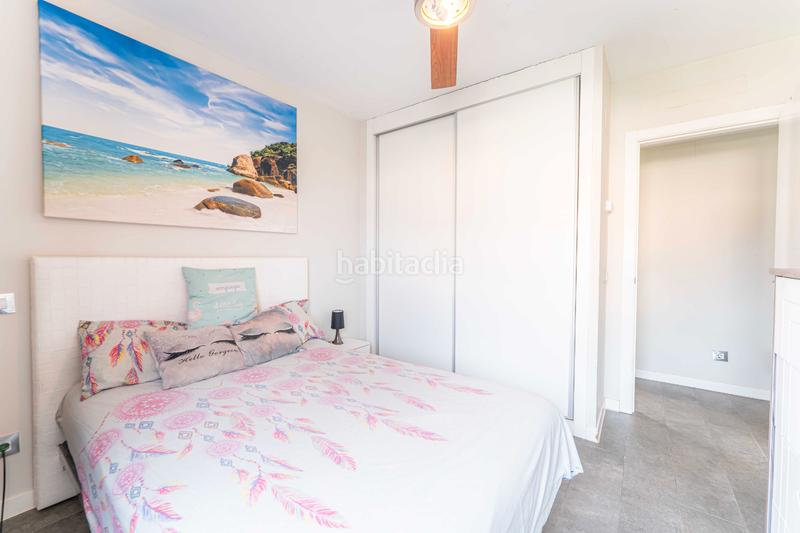 Foto 8811155e-f405-4d1d-bf7c-b74424745844. Xalet amb calefacció aparcament a Sur - PAU 4 Móstoles