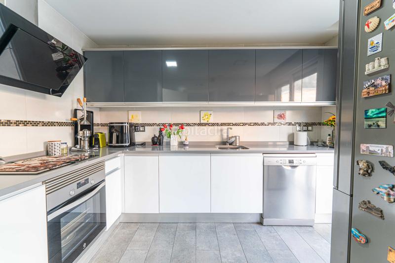 Foto 8d6d9157-742f-4d89-8f3d-8df7f38a9921. Xalet amb calefacció aparcament a Sur - PAU 4 Móstoles