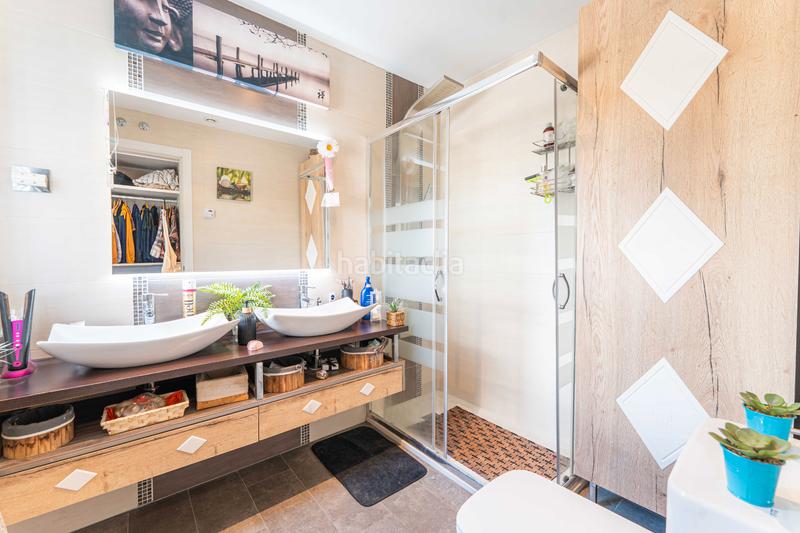 Foto c01ad79b-2c88-4368-8c37-6ba0c2157886. Xalet amb calefacció aparcament a Sur - PAU 4 Móstoles