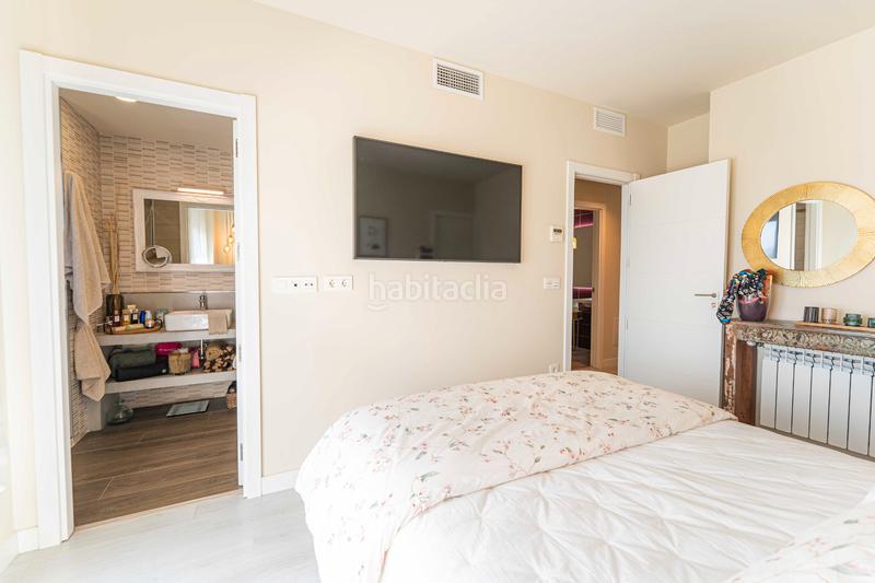 Foto 3b901623-5426-485c-98bf-c45d93aec5dc. Casa bifamiliare con riscaldamento parcheggio piscina in Arroyomolinos