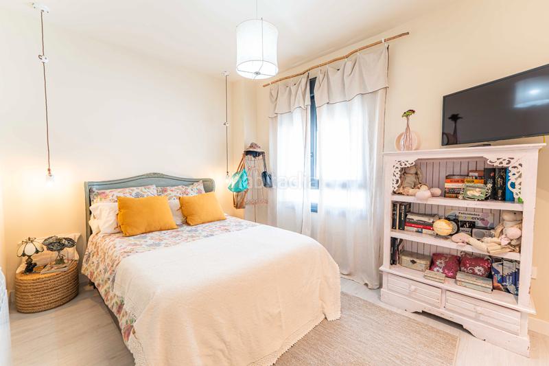 Foto ab718da4-3d32-4f91-b6aa-609159ab8255. Casa bifamiliare con riscaldamento parcheggio piscina in Arroyomolinos