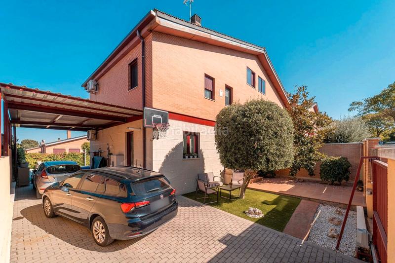 Foto 49419123-bc43-4aa5-9e88-c4fb5aa7652c. Chalet with heating parking pool in Quijorna