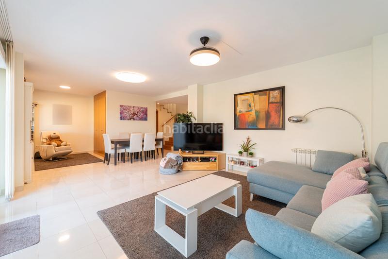 Foto d77e9ccc-eb35-48b8-ac04-b7112389fcb7. Chalet with heating parking pool in Quijorna