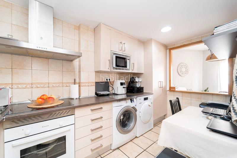 Foto 99f36952-27d1-4549-b485-fbcd4150b222. Piso en calle general asensio 21 ¡capital home vevnde este fantástico piso ! en Sevilla la Nueva