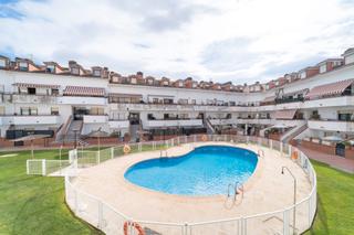 Piso  Calle general asensio 21. ¡capital home vevnde este fantástico piso en sevilla la nueva!
