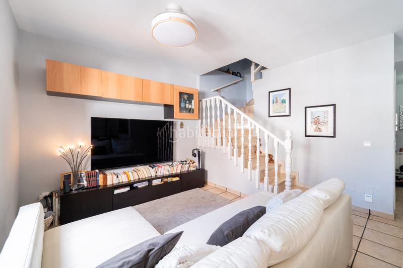 Foto ad56a9a6-3506-42d2-ad5b-491a9c7e5f59. Piso en calle general asensio 21 ¡capital home vevnde este fantástico piso ! en Sevilla la Nueva