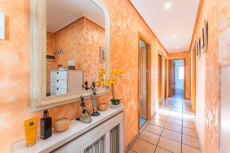 Foto 2ca3a2f6-e89b-4e7b-aadb-e53d57277b84. Chalet mit kamin heizung parking pool in Serranillos del Valle