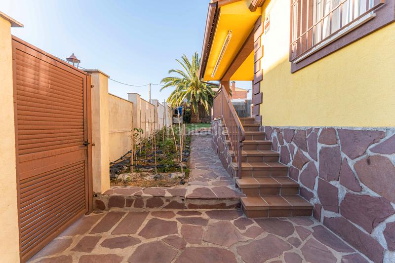 Foto 4c09ca9d-60fa-47d9-912f-3a812c33419c. Chalet mit kamin heizung parking pool in Serranillos del Valle