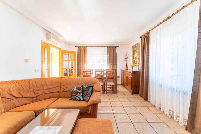 Foto 60367a48-c7c8-496c-83e6-b2c477394b6a. Chalet mit kamin heizung parking pool in Serranillos del Valle