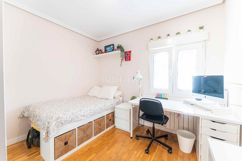 Foto c23cd8e9-a090-49f8-bd24-37fef93d753c. Chalet mit kamin heizung parking pool in Serranillos del Valle