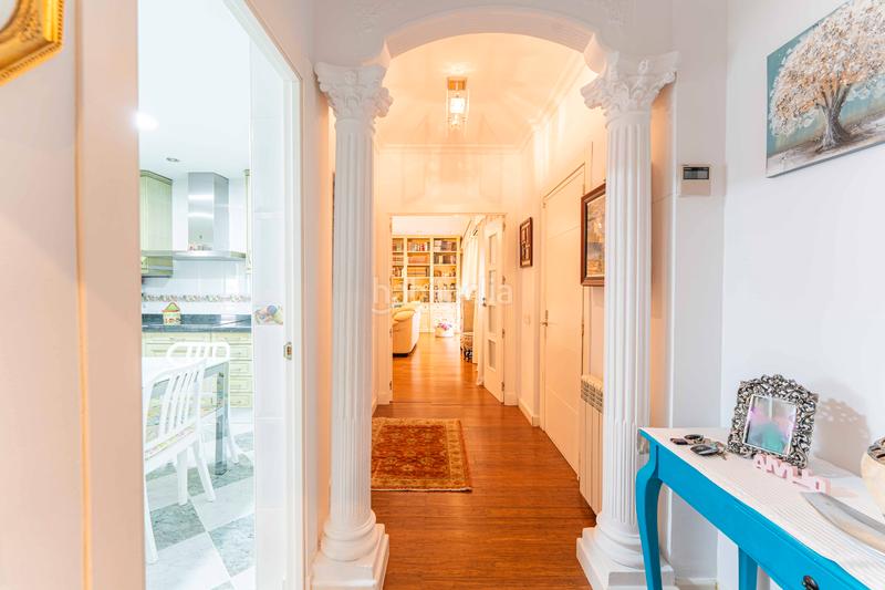 Foto 54763bfa-b35b-4b76-b51c-701d7f7dbb08. Chalet mit kamin heizung parking pool in Covadonga - Los Manzanos Navalcarnero