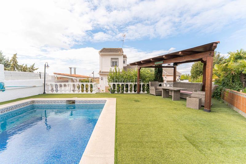 Foto 965381b3-3f7d-40cb-b734-f7a13bbed161. Chalet mit kamin heizung parking pool in Covadonga - Los Manzanos Navalcarnero