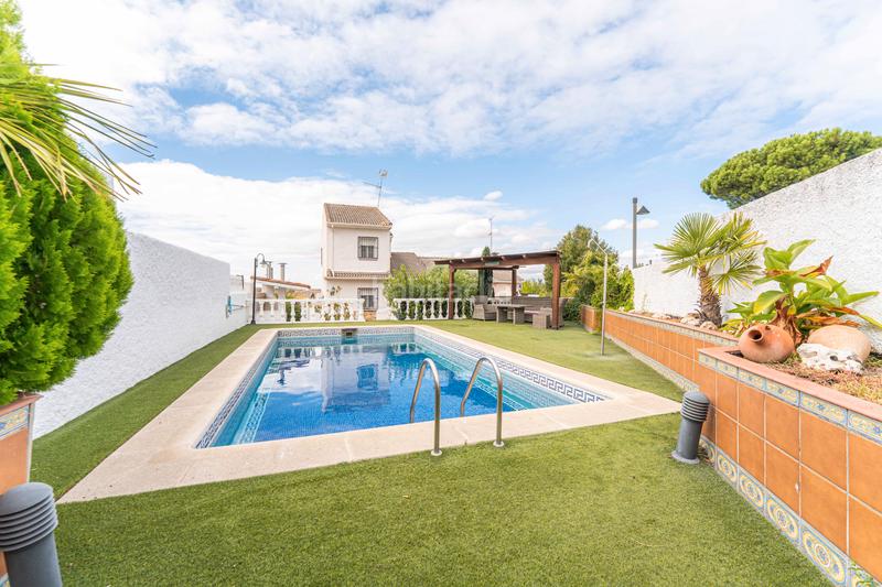 Foto cfb0327a-7d2e-4b47-91f7-d7ecdfe9faac. Chalet mit kamin heizung parking pool in Covadonga - Los Manzanos Navalcarnero