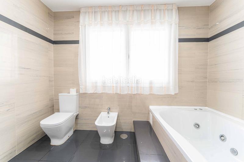 Foto d173df04-91ac-4a43-8ac4-938c61dbd474. Chalet mit kamin heizung parking pool in La Cárcaba-El Encinar-Montemolinos Arroyomolinos