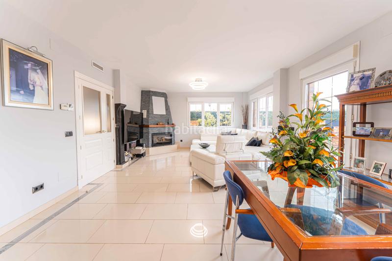 Foto 342f8502-b932-4367-9fa9-09221cf971ad. Chalet with fireplace heating parking pool in La Cárcaba-El Encinar-Montemolinos Arroyomolinos