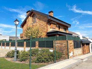 Chalet in Calle de Murillo