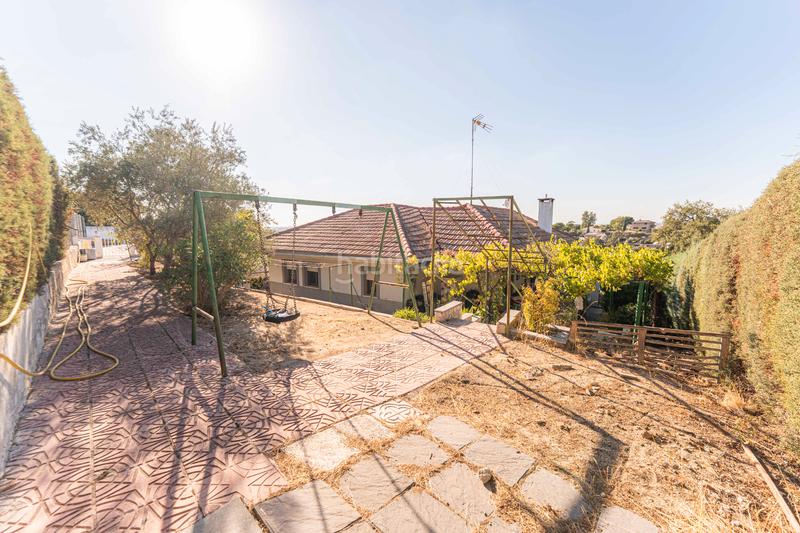 Foto 0ba16cef-e979-4ff4-b5fa-756a69ecfc73. Casa amb xemeneia piscina a Batres