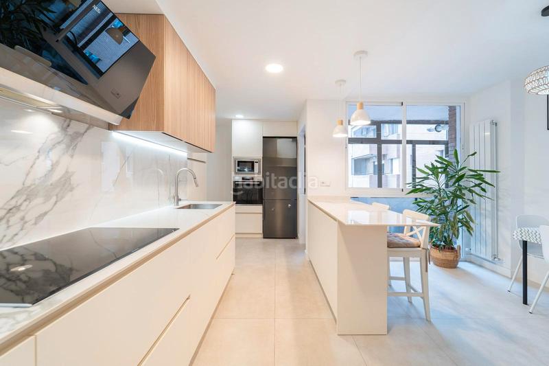 Foto 177d1583-c22c-421d-aad1-f63a0a9459e1. Appartamento con riscaldamento parcheggio piscina in Madrid