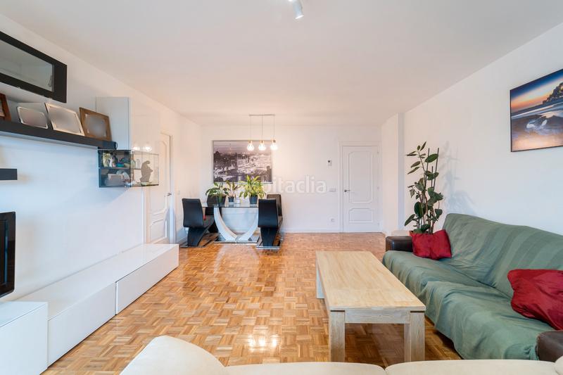 Foto 39727aa1-3985-45f0-80f1-023f6a49c7fc. Appartamento con riscaldamento parcheggio piscina in Madrid