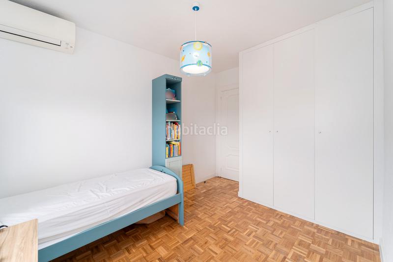 Foto f5e01deb-8da0-44c6-bc12-119288a84b5c. Appartamento con riscaldamento parcheggio piscina in Madrid