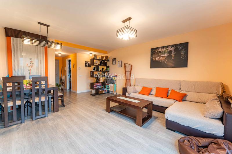 Foto 66e40a8a-2bd5-4c2c-a680-c07c75f60f6c. Piso acogedor piso en la dehesa!! en La Dehesa - El Pinar Navalcarnero